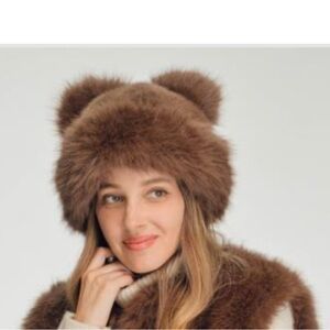 C.C Chocolate bear Faux fur